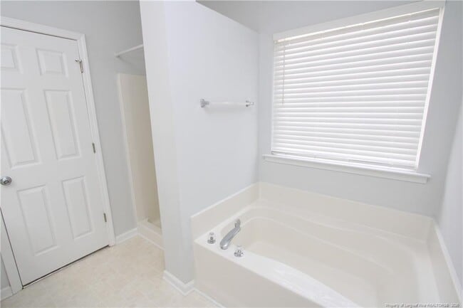 Building Photo - 105 Sturminster Dr