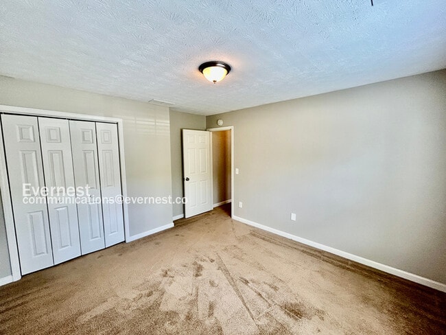 Building Photo - 715 Welford Rd NW
