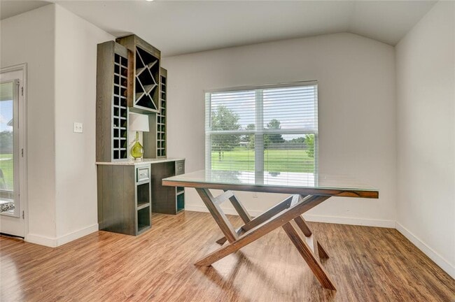 Building Photo - 503 Rd 5138