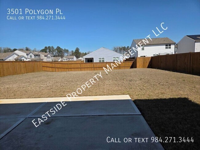 Building Photo - 3501 Polygon Pl