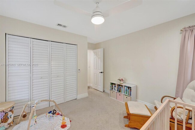 Building Photo - 396 Bedford Ave