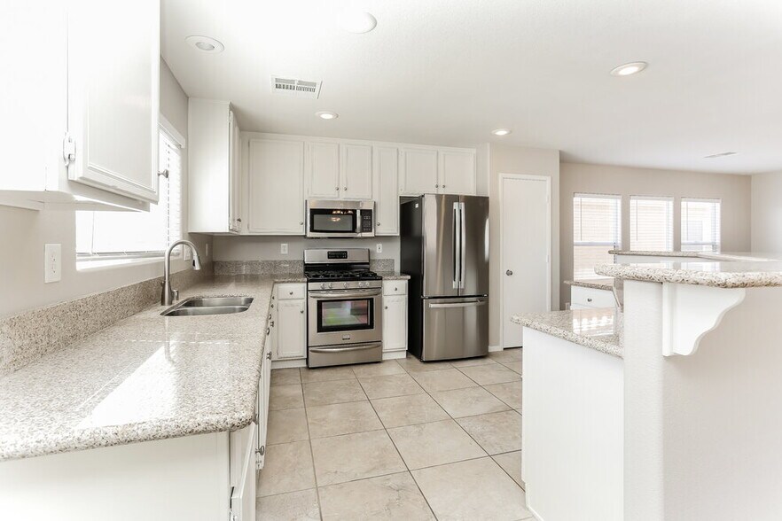 Building Photo - 3966 Mesa Peak Ct