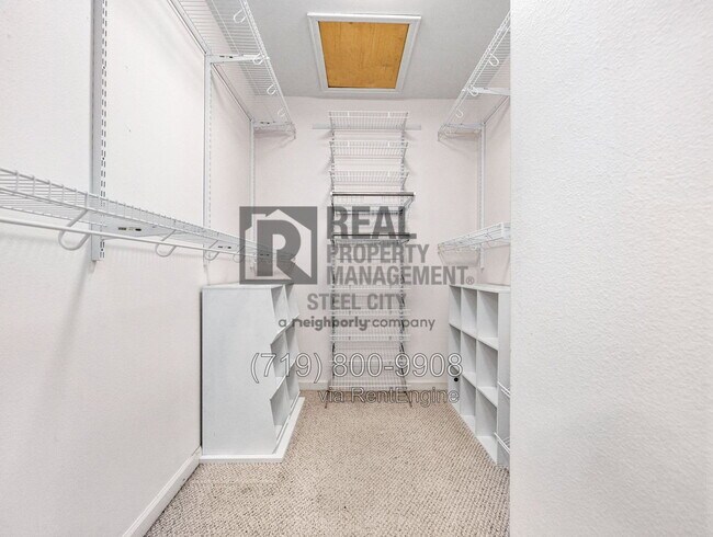 Building Photo - 275 W Baldwyn Dr