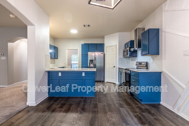 Building Photo - 123 Impala Cir