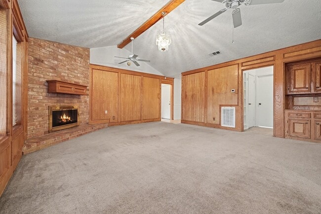 Building Photo - 1510 S 3rd St