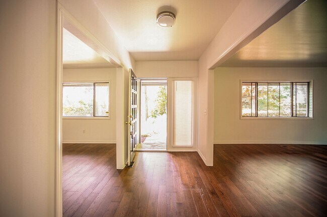 Building Photo - Greenleaf House: A Sustainable and Eco-Friendly Home!