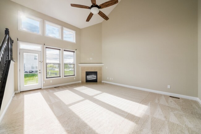 Building Photo - 8865 Sweetshade Dr