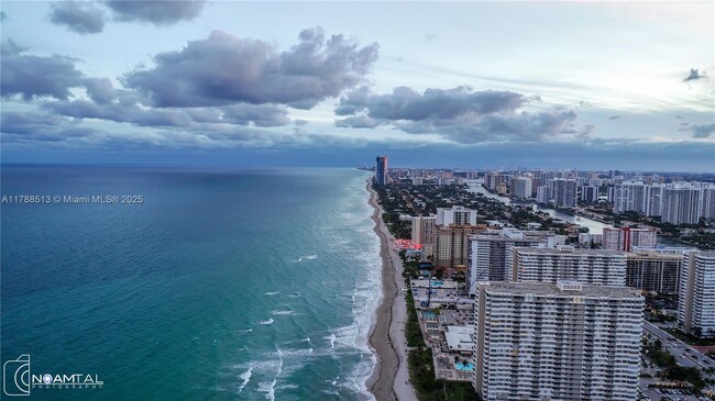 Building Photo - 1800 S Ocean Dr