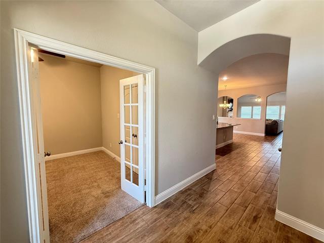 Building Photo - 210 Jacaranda Dr