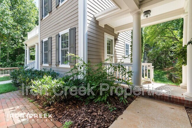 Building Photo - 1672 Olmsted Dr