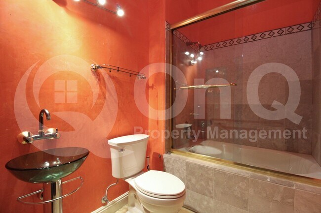 Building Photo - 15118 E Camelview Dr
