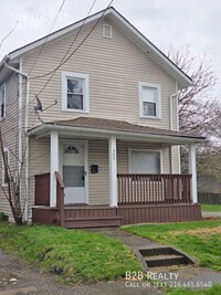 Building Photo - 509 Lucy St