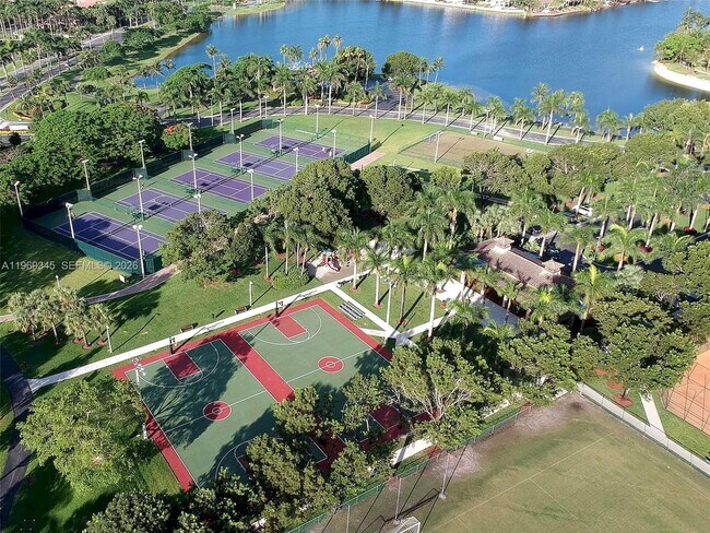 Building Photo - 10730 NW 66th St