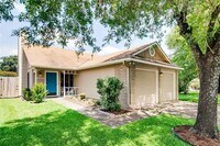 Building Photo - 11716 Tallow Field Way