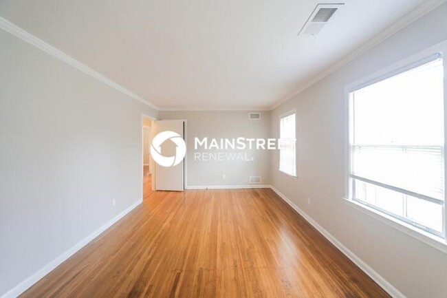 Building Photo - 1756 Dorrie Ln