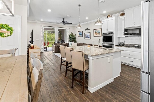 Building Photo - 2872 Grand Kemerton Pl