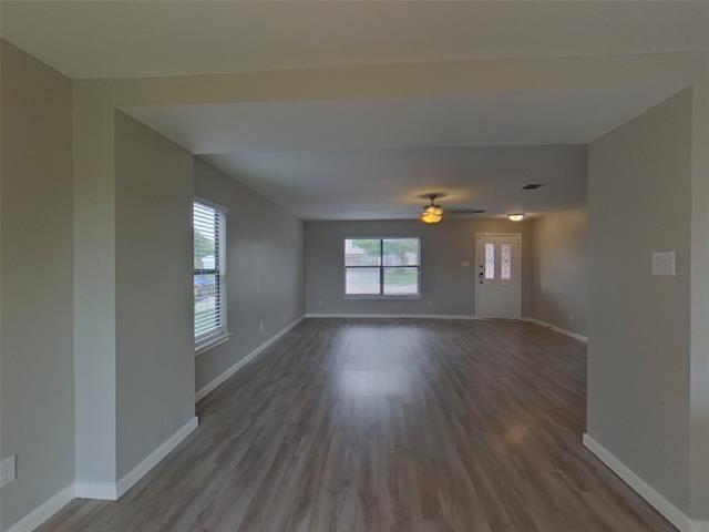 Building Photo - 10129 Chapel Hill Ct