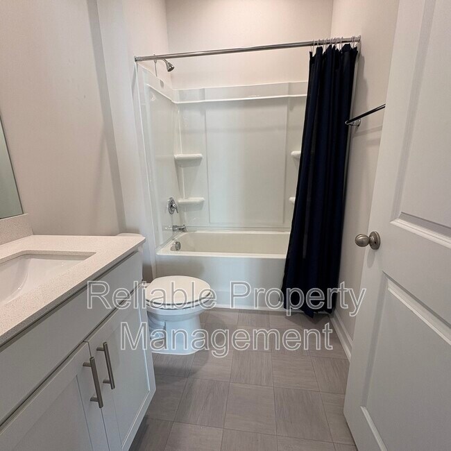 Building Photo - 96 Black Crk Dr