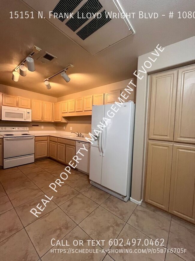 Building Photo - Nice Scottsdale Condo!