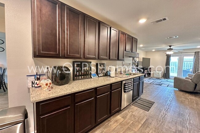 Building Photo - 841 Moorhen Wy