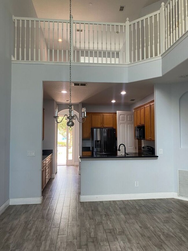 Building Photo - 3bed/2.5bath Townhome for Rent in Beautifu...