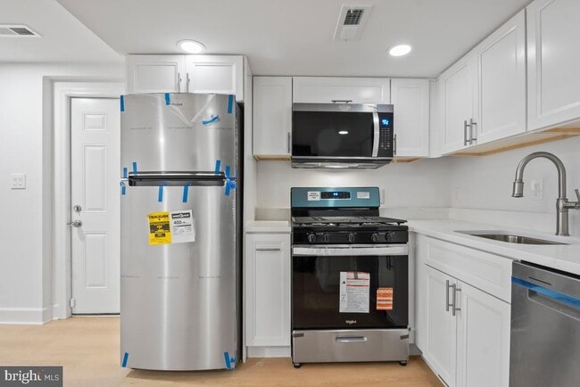 Building Photo - 8728 Old Courthouse Rd