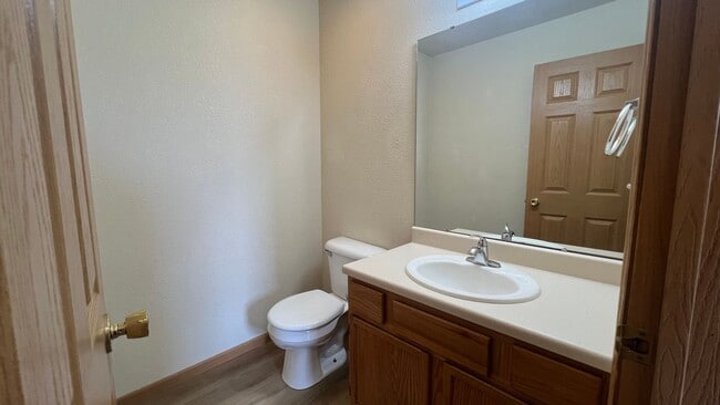 Building Photo - Charming 3-Bed in Central Bozeman