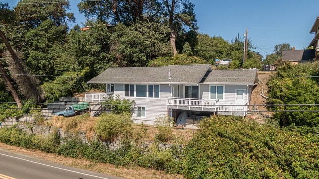 Building Photo - 24103 Vashon Hwy SW