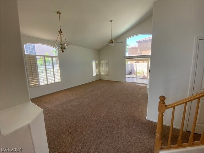 Building Photo - 358 July Jewel Ave