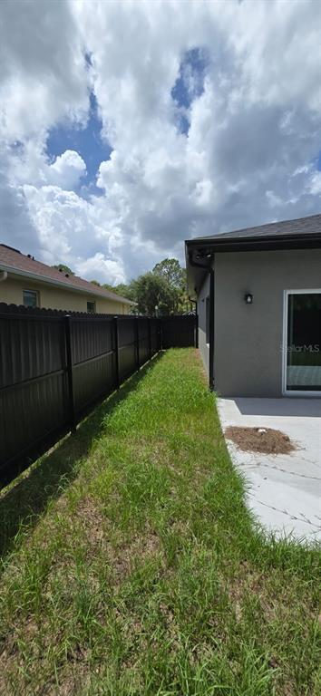 Building Photo - 13911 Ginger Creek Blvd