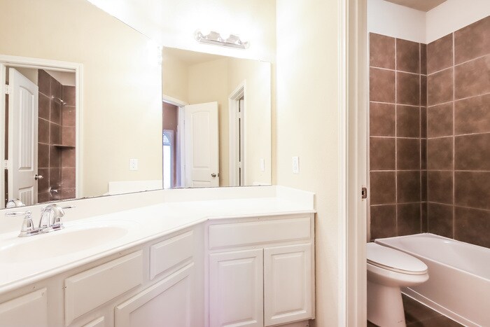 Building Photo - 21527 Spear Valley Ln