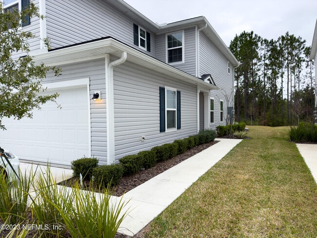 Building Photo - 12017 Calvesta St