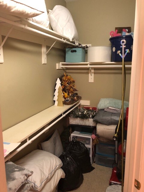 Building Photo - 951 Frontage Rd