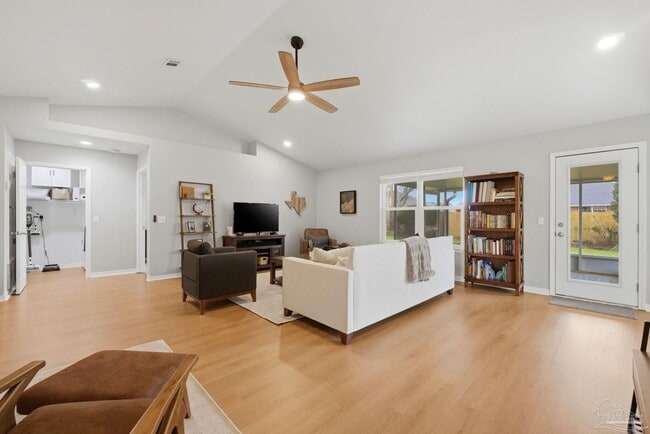 Building Photo - 1222 Bartram Ln