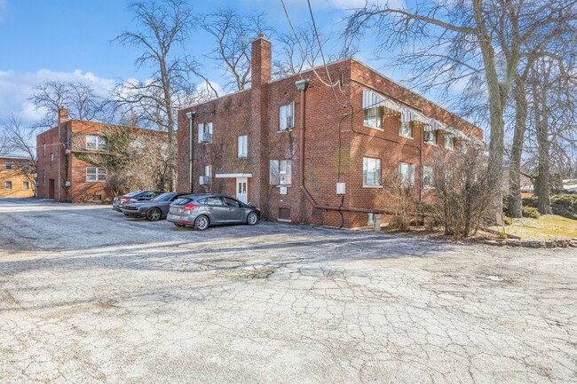 Building Photo - 148 Ann St