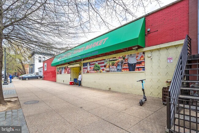 Building Photo - 1213 12th St NW