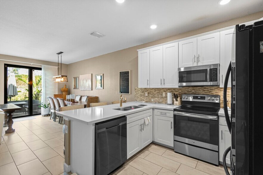 Building Photo - 13044 Anthorne Ln