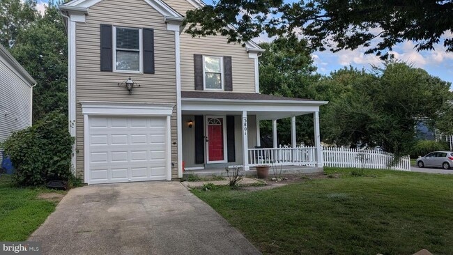 Building Photo - 3801 Ernst Dr