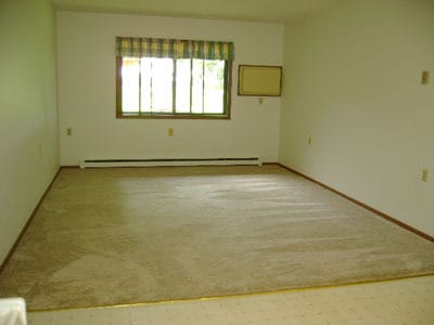 Building Photo - Country Gardens