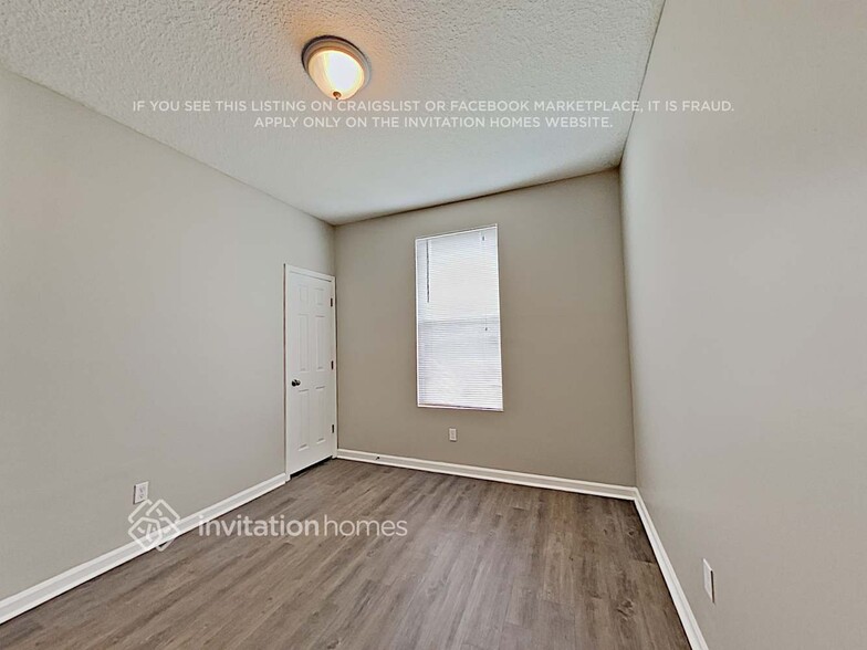 Building Photo - 6384 Louis Clark Ct