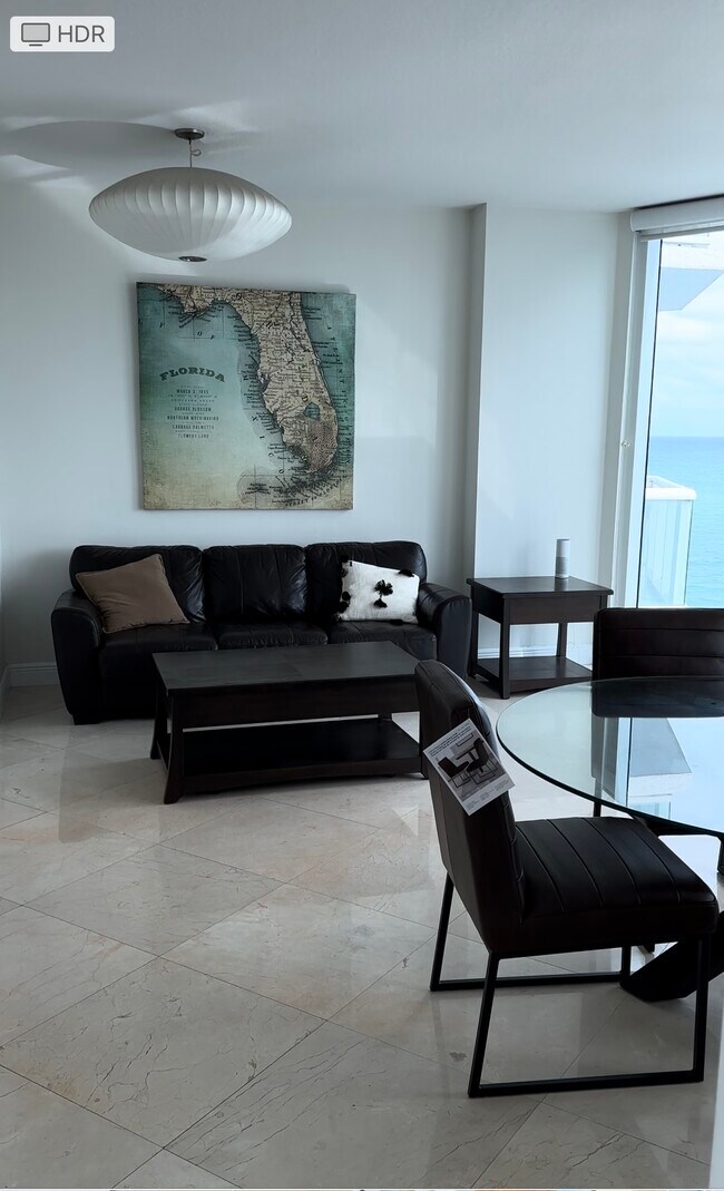 Building Photo - 6515 Collins Ave