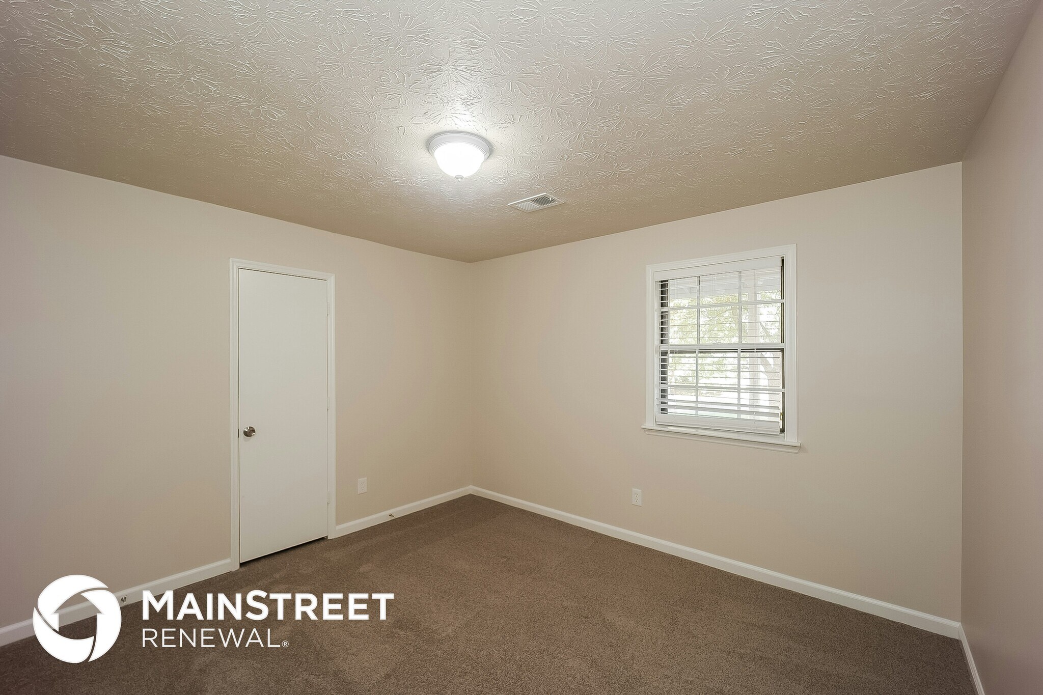 Building Photo - 380 Fleming Ct