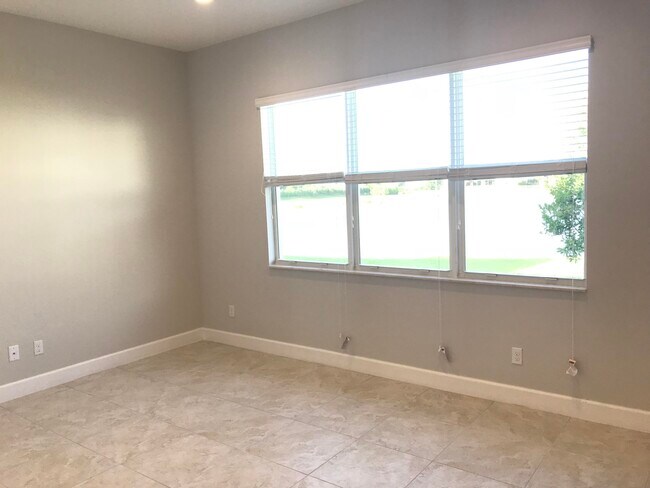 Building Photo - 4845 Marston Ln