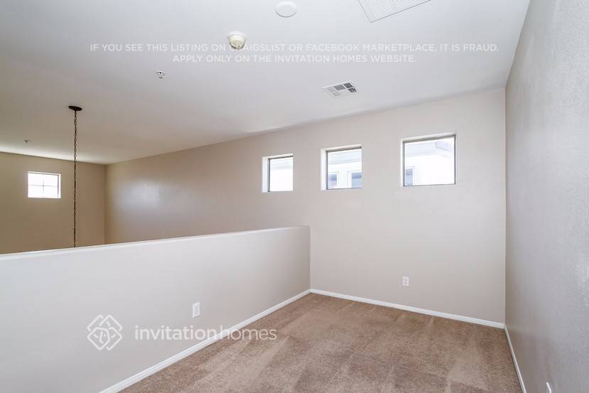 Building Photo - 727 Piercey Ct