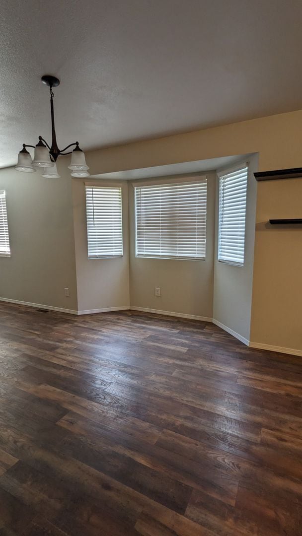 Building Photo - RANCH 4 BED/2 BATH WITH FINISHED BASEMENT ...