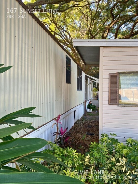 Building Photo - 167 Sunset Dr