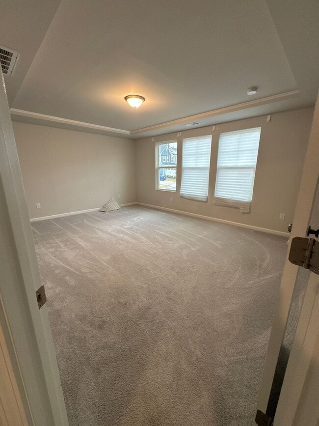 Building Photo - Wonderful 3 bed home