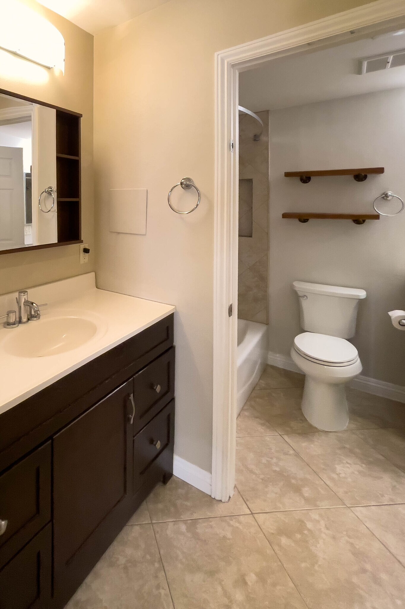 Building Photo - 8749 Lake Murray Blvd