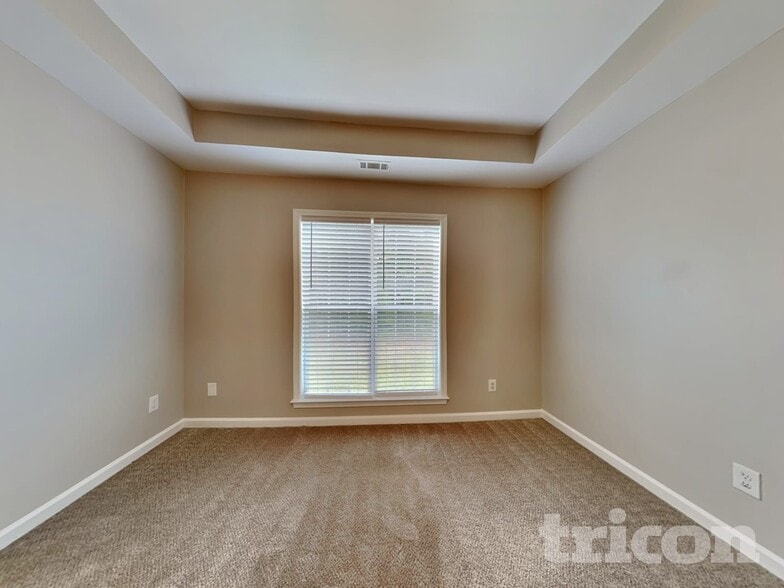 Building Photo - 219 Arlington Ct