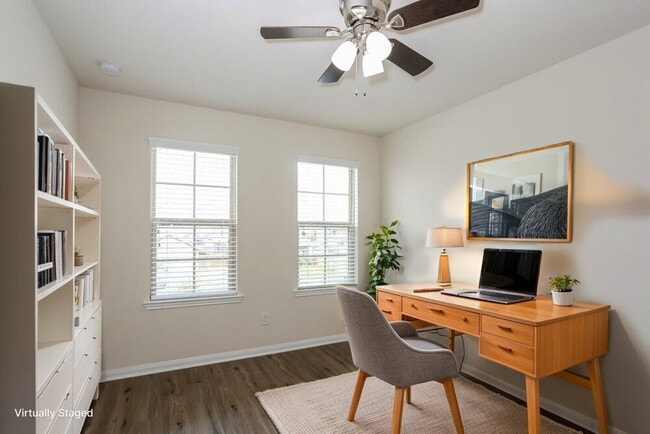 Building Photo - 13230 Chanel Dr